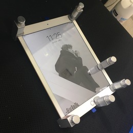 鍼治療？iPad修理【新宿南口店】