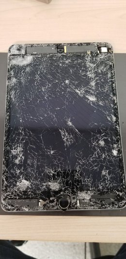 iPad液晶修理レポート