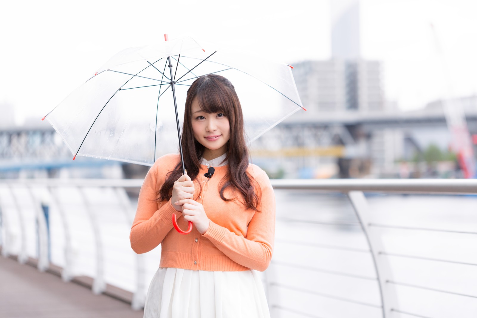 http://iphonequick.com/yamato/saya_rain.jpg