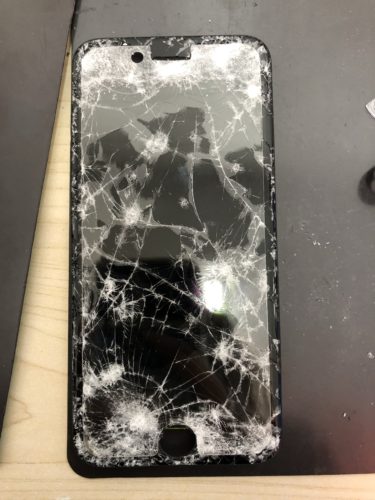 iPhone 【画面割れ】と【液晶不良】の違い