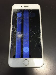 Iphone液晶画面に線が出てきた Iphone修理のクイック中野店 Iphone修理のクイック