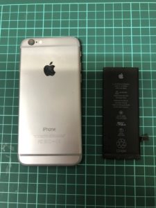 iPhoneバッテリー