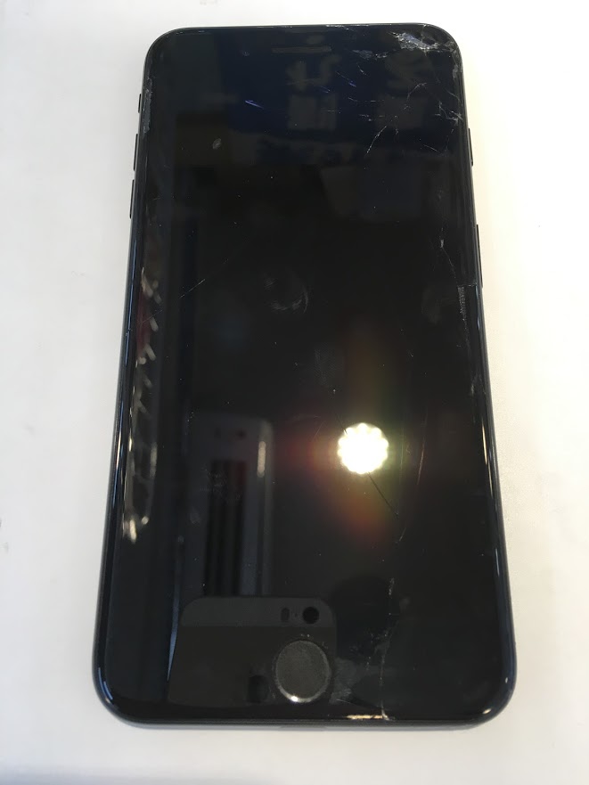 アイフォン7プラス画面修理