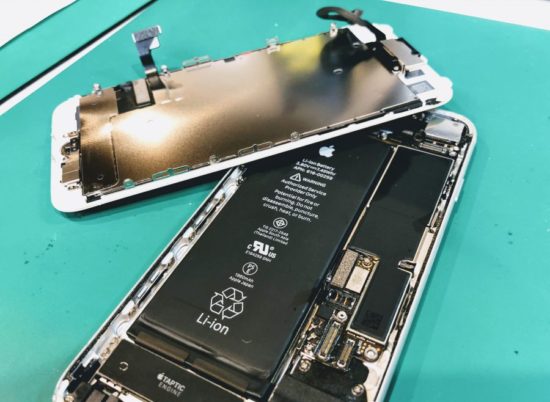 iPhone　修理　新宿