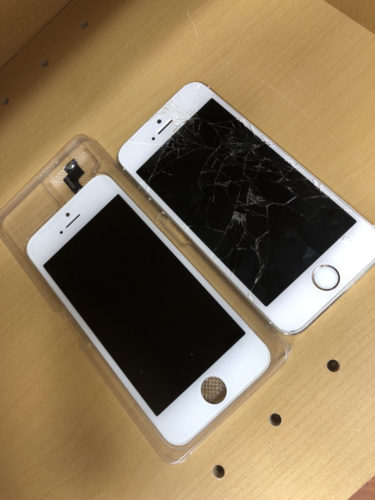 iPhone　修理　新宿