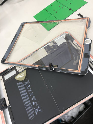 iPhone（アイフォン）　修理　新宿