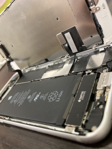 iPhone（アイフォン）　iPad（アイパッド）　修理　新宿