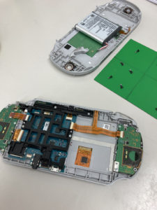 iPhone（アイフォン）　PSvita　Switch　修理　新宿