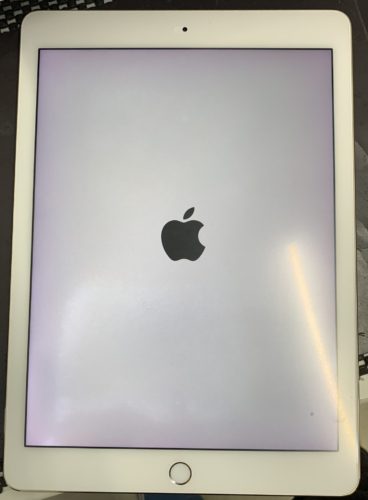 iPad mini4 バッテリー交換 クイック大和本店