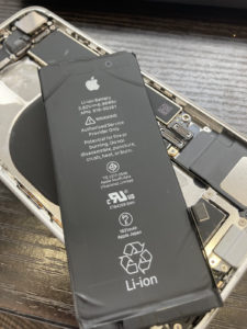 iPhone（アイフォン）　修理　新宿