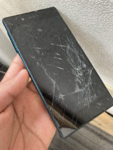 iPhone（アイフォン）　修理　新宿