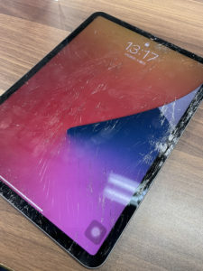 iPad　町田駅　修理