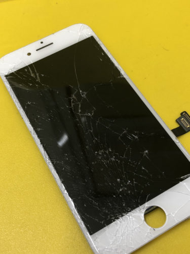 クイック大和 iPhoneブラックアウト