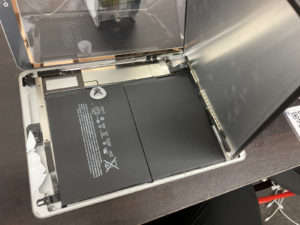 iPhone（アイフォン）　iPad（アイパッド）　修理　新宿