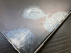 iPhone（アイフォン）　iPad（アイパッド）　iPad Air（アイパッドエアー）4　修理　新宿