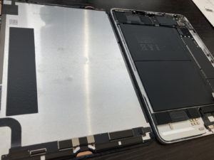 iPhone（アイフォン）　iPad（アイパッド）　iPad Air（アイパッドエアー）4　修理　新宿