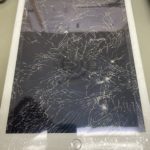 iPad第5世代　液晶ガラス割れ交換修理を受注致しました！