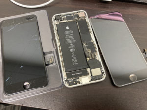iPhone（アイフォン）　修理　新宿