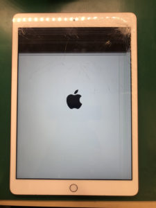 iPad8 画面修理
