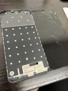 iPhone（アイフォン）　ZenFoneMax(M2)　（ゼンフォン） 修理　新宿