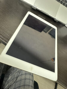 iPad Air アイパッド　タブレット修理　バッテリー交換