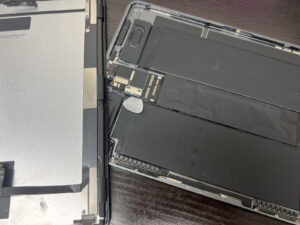 iPhone(アイフォン) iPad(アイパッド) 修理　新宿